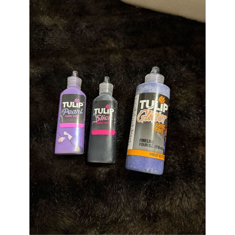 Tulip 3 Piece Arts & Craft/Fabric Paint/Glitter New